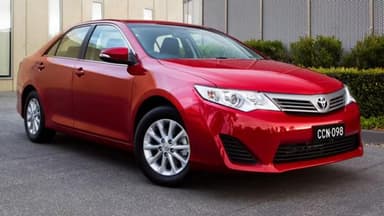 Sedan (5 seats)